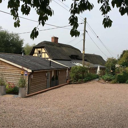 The Steppes Holiday Cottages Hereford Exterior photo